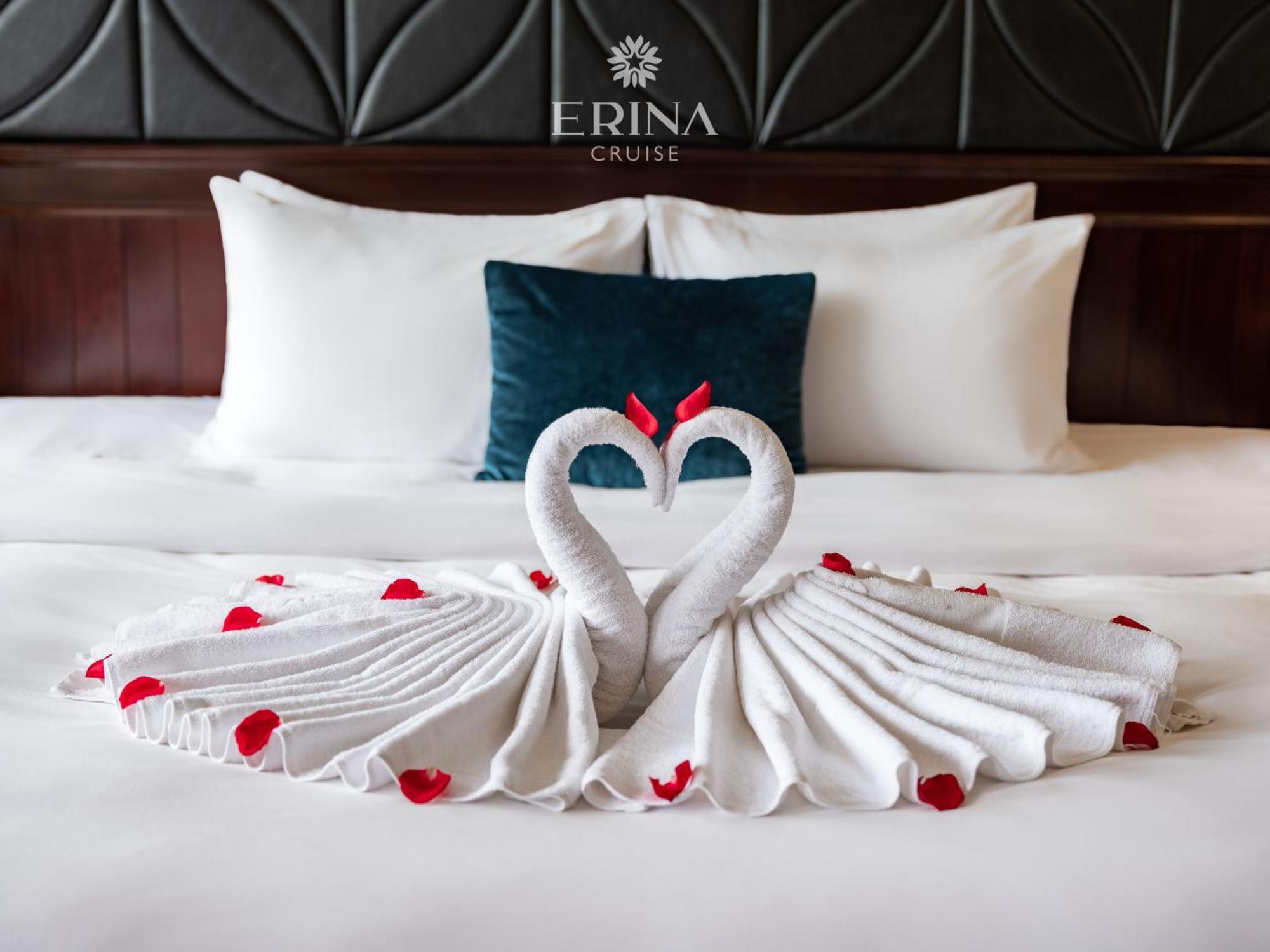 Hotel Erina Cruise By Hag Ha Long Exterior foto