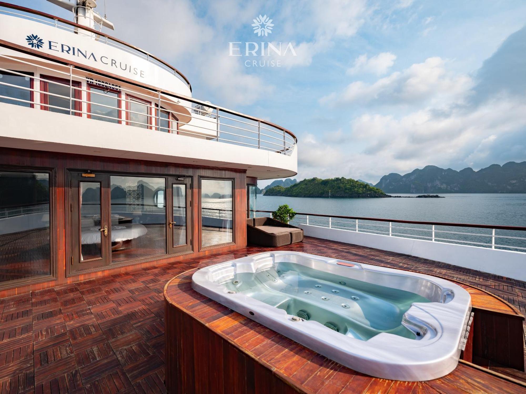 Hotel Erina Cruise By Hag Ha Long Exterior foto